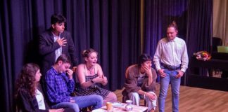 Comienza el ciclo L’illa a Escena con la obra ‘Les coses que sé que són veritat’