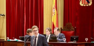 El Parlament balear aprueba la ley que bonifica el impuesto de sucesiones y donaciones y amplía la reforma fiscal Parlament balear