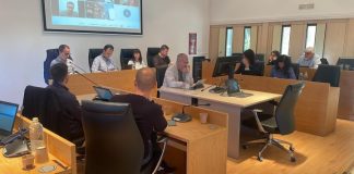 El Pleno aprueba inicialmente la modificación de las ordenanzas fiscales del impuesto sobre los bienes inmuebles y de la tasa de residuos Pleno extraordinario celebrado esta mañana