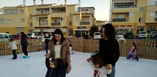 Muy buena respuesta de público en la apertura de la pista de patinaje sobre “hielo” pista patinaje Navidad