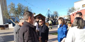 Llorenç Córdoba pide la dimisión de José Alcaraz y Verónica Castelló Los consellers de Sa Unió esta mañana después de la reunión con el presidente Córdoba