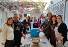 Sorpresas y camaradería a la hora de aprender todo sobre la Salsa de Nadal SALSA DE NADAL 2023