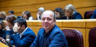El senador de Eivissa y Formentera se compromete a impulsar medidas para priorizar a la población residente frente a la extranjera en la compra de vivienda El senador Juanjo Ferrer