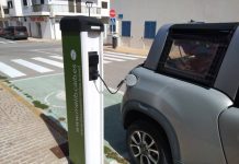 El Consell califica de mentiras las declaraciones del PSOE sobre los puntos de carga de vehículos eléctricos Punto de carga en La Savina