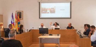 Todos piden la dimisión a Llorenç Cordoba