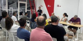 La asamblea del PSOE de Formentera da luz verde a la ejecutiva del partido para negociar una moción de censura con GxF y Compromís Asamblea PSOE Formentera vISTO BUENO MOCIÓN CENSURA