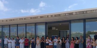 Minuto de silencio por las tres víctimas de violencia de género en Cataluña y Madrid Minuto de silencio por las víctimas de violencia de género
