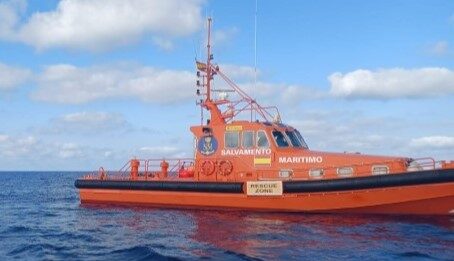 Rescatados 16 migrantes a 6 millas al sureste de Formentera