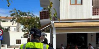 Los alumnos del curso básico de Policía Local realizan las prácticas de regulación del tráfico en Formentera curso Policía local