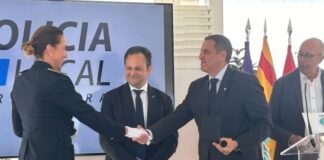 La Policía Local de Formentera celebra su día con la entrega de medallas a sus agentes más destacados condecoraciones Policía local 2024