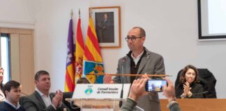 Óscar Portas toma posesión como presidente del Consell Insular de Formentera