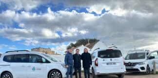 El Consell de Formentera recibe tres vehículos eléctricos financiados en su totalidad con fondos Next Generation Nuevos vehículos del Consell financiados con fondos Next Generation