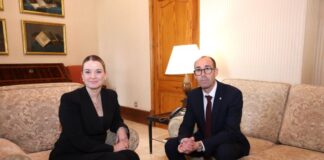 Portas traslada a Prohens las principales necesidades de Formentera en una reunión en el Consolat de Mar