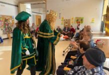 Los Reyes Magos visitan la Residencia de Mayores y el Centro de Día de Formentera Los Reyes Magos han visitado el Centro de Día y la Residencia de Mayores de Formentera