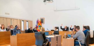 Sense acord sobre el futur del port de la Savina