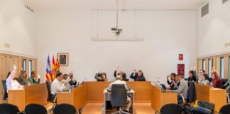 Aprobada la ampliación de la modificación del período de regulación del acceso y estacionamiento en el Parc Natural de ses Salines Pleno extraordinario febrero 2025