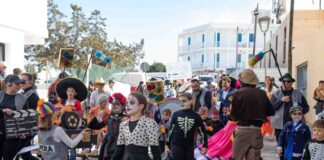 Alegría, diversión y buen humor en el Carnaval de Formentera 2025