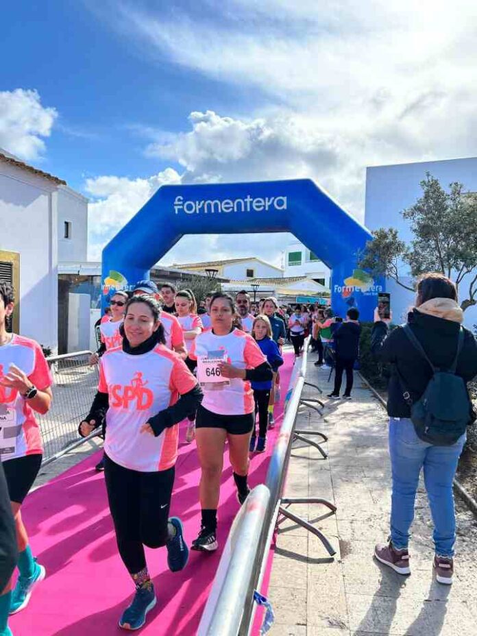 XI Caminata y Cursa AECC