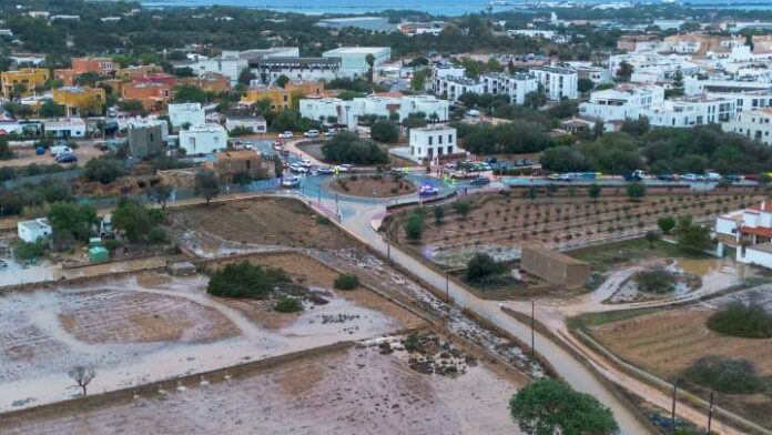 Imagen de las consecuencias de la tormenta en la tarde de ayer sábado 11 de octubre