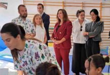 Cerca de 12.000 alumnos de educación infantil ya han sido inmunizados en 341 centros escolares de las islas contra la gripe