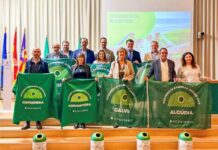 Formentera recibe una de las diez banderas verdes que Ecovidrio otorga a todo el territorio nacional por su implicación en la sostenibilidad y el reciclaje