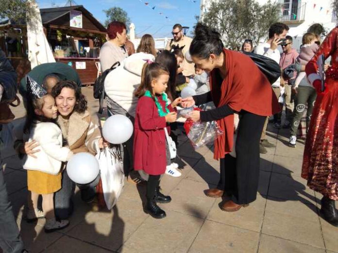 Las personas más pequeñas de cada casa celebraron el año nuevo en la plaza de la Constitución Cap d'any infantil 2025