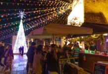 Alegría, luces y música para recibir la Navidad en Formentera