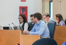 El PSOE reclama que ningún trabajador del Consell de Formentera perciba una indemnización por residencia inferior a la del personal del Estado en las Islas Representantes socialistas en el pleno del Consell