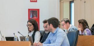El PSOE reclama que ningún trabajador del Consell de Formentera perciba una indemnización por residencia inferior a la del personal del Estado en las Islas Representantes socialistas en el pleno del Consell