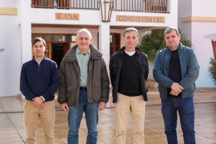 Presentación de los nuevos agentes AODL esta mañana en Formentera Agentes AODL Formentera