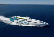 Baleària propone en Formentera un cupo único y compartido de vehículos entre el transporte marítimo y los ‘rent a car’ Ferry de Baleària
