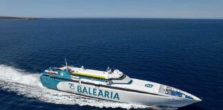 Baleària propone en Formentera un cupo único y compartido de vehículos entre el transporte marítimo y los ‘rent a car’ Ferry de Baleària