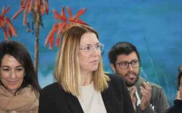 La senadora Massanet pide al Govern balear un reparto justo y solidario de los menores recién llegados