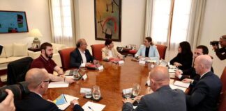Prohens y los presidentes de los cuatro consells reclaman a la ministra de Infancia retirar el último decreto sobre el reparto de menores y declarar la contingencia migratoria en las Islas Baleares