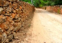 Formentera obri la convocatòria d’ajudes per a la conservació del patrimoni cultural i la rehabilitació de parets de pedra seca per a 2026
