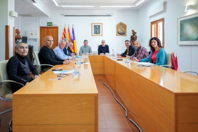 Primera reunión de la Mesa de Diálogo Social
