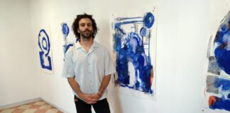 La fuerza del azul en la muestra de Ismael Cerezo Expo Un mismo azul de Ismael Cerezo