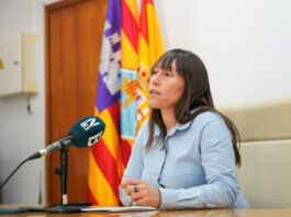 Sa Unió acusa a la anterior legislatura de la actual situación de los servicios de temporada en las playas Verónica Castelló