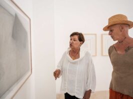 Formentera incorpora 56 obras de arte contemporáneo en el patrimonio público de la isla gracias a la donación de Cati Verdera