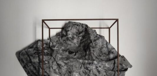 Diálogo con el cuerpo, la naturaleza y los materiales Expo Javier Ens