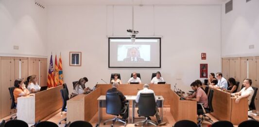 Formentera aprueba más de 3,17 millones de euros para afrontar el incremento de menores tutelados