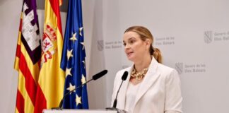 La presidenta Prohens exige explicaciones al Gobierno de España ante las alertas sobre el riesgo de entradas masivas de inmigración irregular en las Illes Balears La presidenta del Govern Balear Margalida Prohens