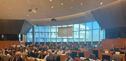 El Govern convoca cuatro nuevas becas formativas para jóvenes con titulación universitaria para formarse durante un año en materia de la Unión Europea en Bruselas