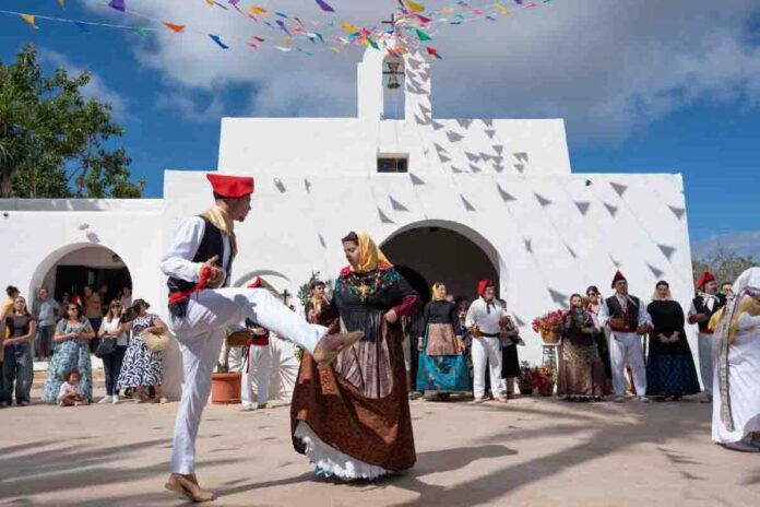 Festes del Pilar La Mola 2026 Ballada pagesa