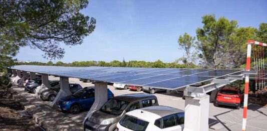 El Govern inaugura la instalación fotovoltaica del Hospital de Formentera, que permitirá ahorrar cerca de 30.000 euros anuales